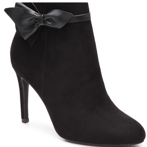 Kelly & Katie Kolkas Bootie In Black W/Bow Detail NWOB - Picture 4 of 8